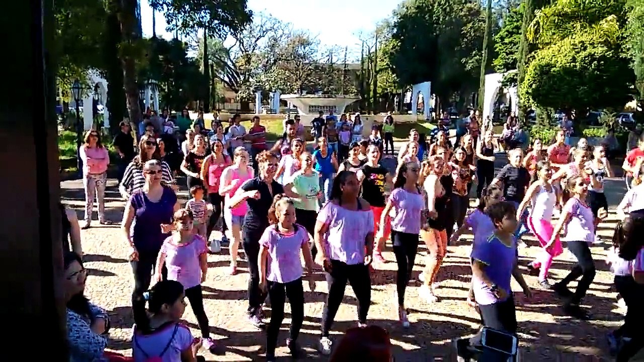 Zumba® Fitness Zin Leidy Ribeiro