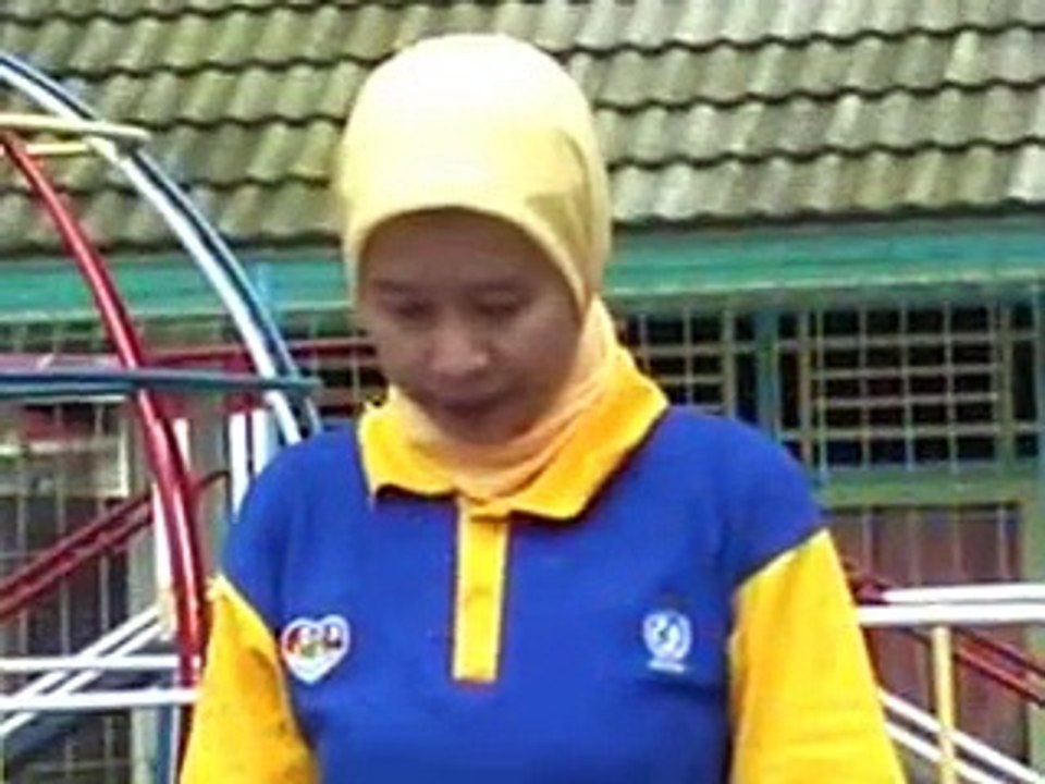 Senam Penguin Original