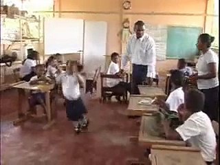 Cristian Munduate, Representante de UNICEF en Ecuador habla sobre el derecho a la educación