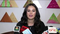 Shilpa Shetty Has Hot Body And Hrithik Roshan Has A Fit Body Says Evelyn Sharma