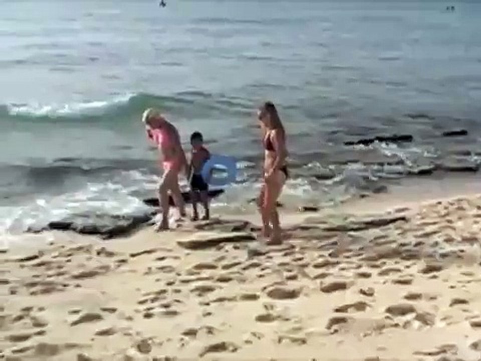 BEAUTIFUL GIRLS on the beach SANTA LUCIA CAMAGUEY CUBA