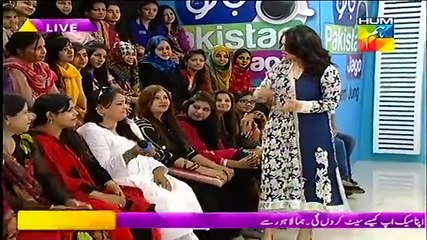 An Audience Member Telling A Funny Story That How She Fainted On The Day of Her Baraat