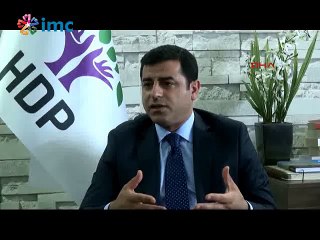Demirtaş: Hükümet IŞİD'in ilerlemesinden mutluluk duyuyor