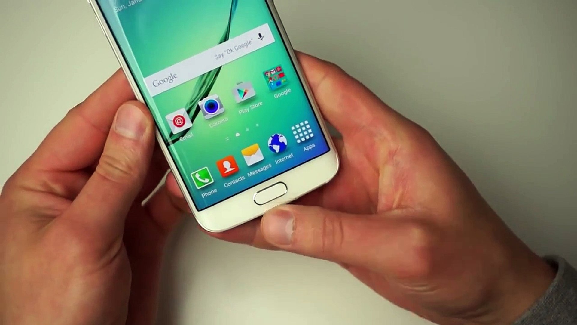 Review of Samsung Galaxy S6 : A Smartphone You Can Take Outside