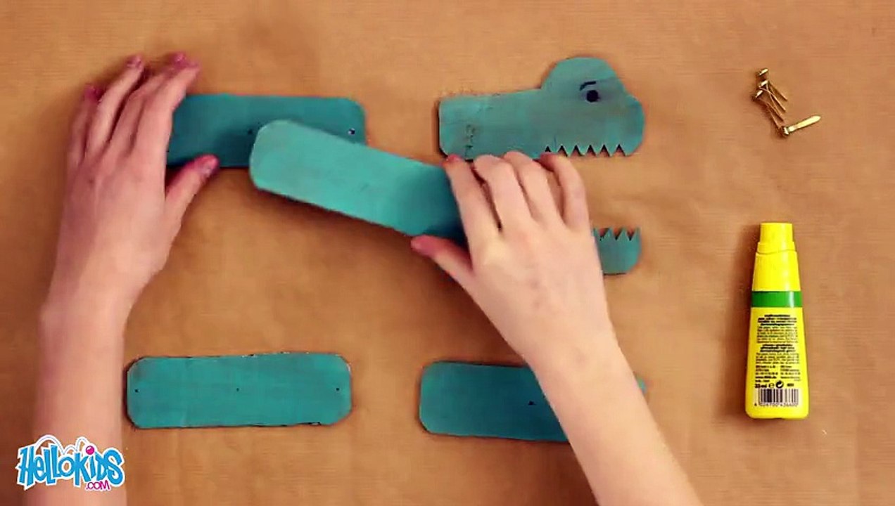 Dragão de papelão