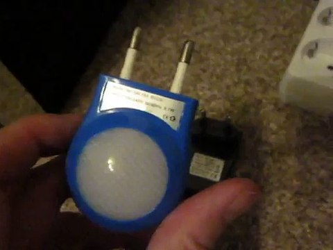 Mini LED 0.7W Night Light Control Auto Sensor Baby Bedroom Lamp White EU Plug #64691