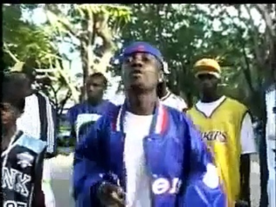 Soggy Doggy - Kibanda cha simu