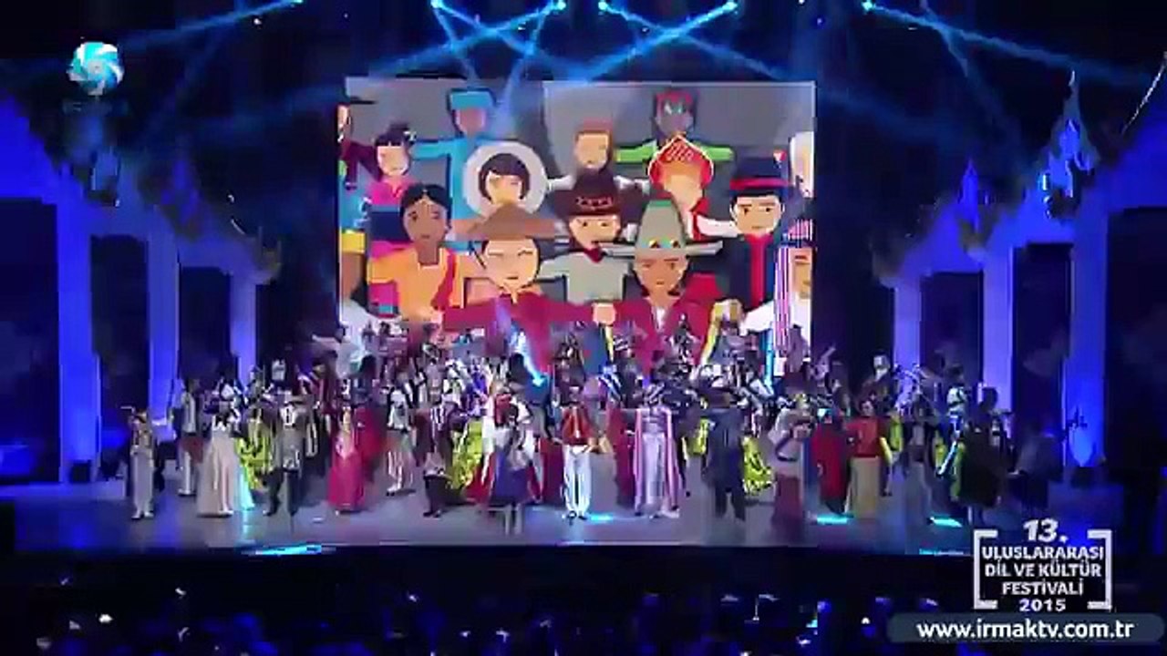 9 Fethullah Gülen Barış Manço 13.Türkçe Olimpiyatı Şarkı finali 2015 Tayland