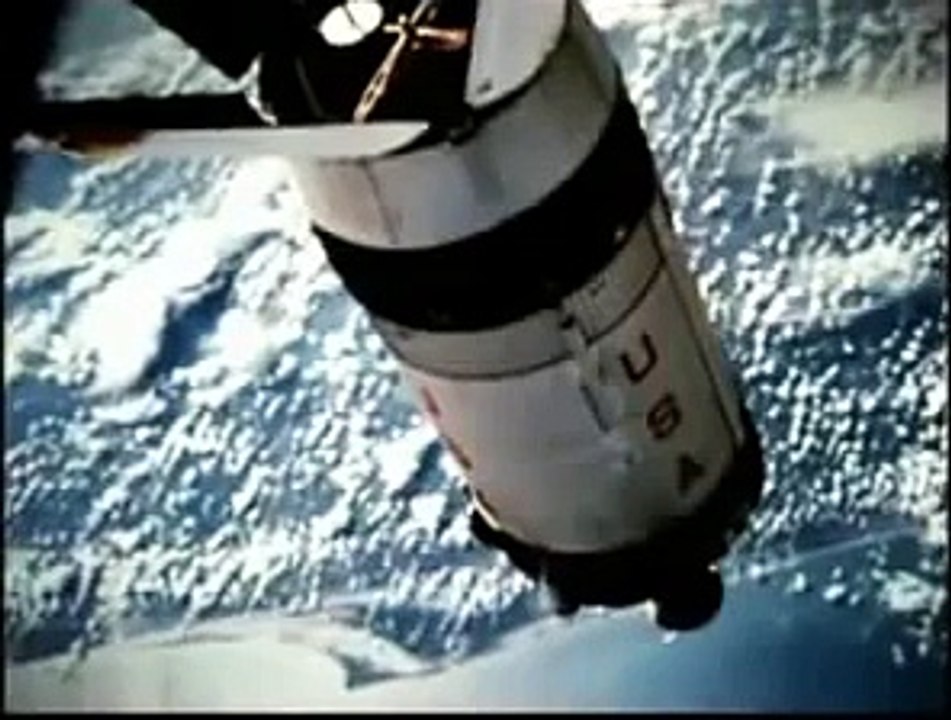 Astronaut Buzz Aldrin Recounts Apollo 11 UFO Encounter