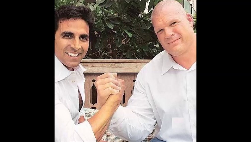 Wrestler kane meet Akshay kumar