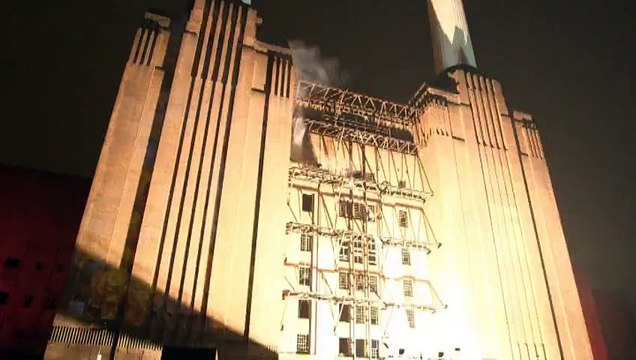 MAN VS WILD-Firefighters called to Bear Grylls' power station stunt-\\\\\\\\\\\\