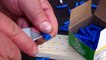 Como Hacer Un Telar Para Pulseras De Gomitas/  How to make your own Rainbow Loom