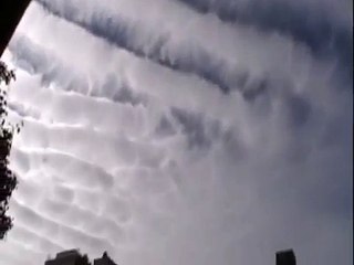 HAARP Clouds?-Strange Clouds Patterns in NYC,Smile and faces in the Clouds Dec 2009.