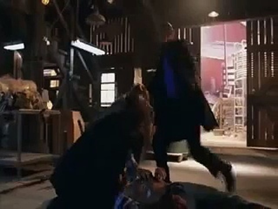 3-2 Smallville Phoenix - Clark is kidnapped