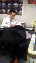 高雄捷運上吃東西鄉民KUSO版)