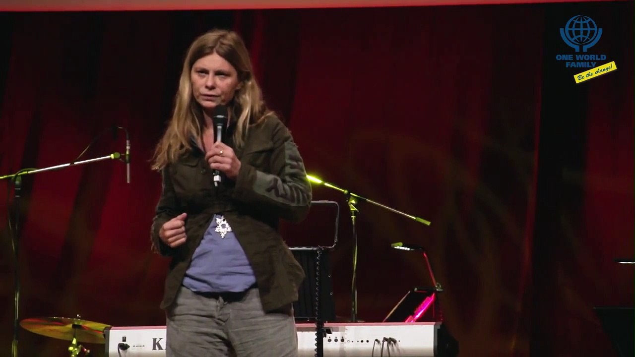 ONE WORLD FAMILY Days 2013 Sarah Wiener