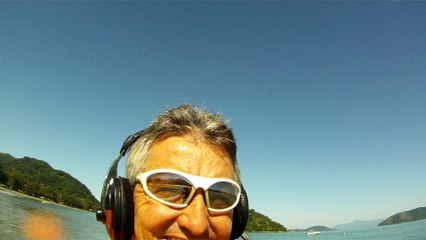 CAMINHADA NAS ONDAS E NOS MARES RICOS, VIDA, VIVA A VIDA, UBATUBA, SP, BRASIL, 17 DE JUNHO DE 2015, (39)