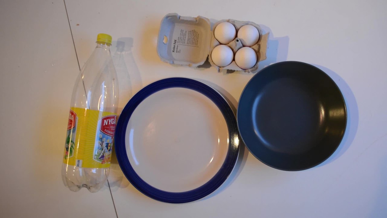 How to separate egg yolk from the white