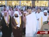 أمير منطقة مكة المكرمة يؤدي مناسك العمرة