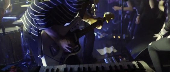 Wolf Alice - _You're A Germ_ (Live) - (Vevo LIFT UK)