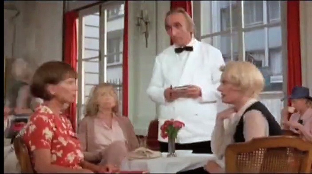 Compression Le Charme discret de la bourgeoisie de Luis Bunuel (2014) par Gérard Courant