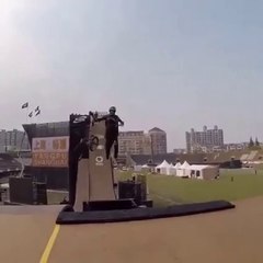 Amazing bike to bike transfer