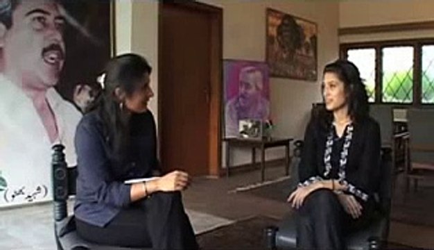 Fatima Bhutto Telling in Detail How Her Father Was Murdered by Banazir Bhutto