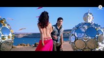 Shraddha Kapoor exposes everything in a song