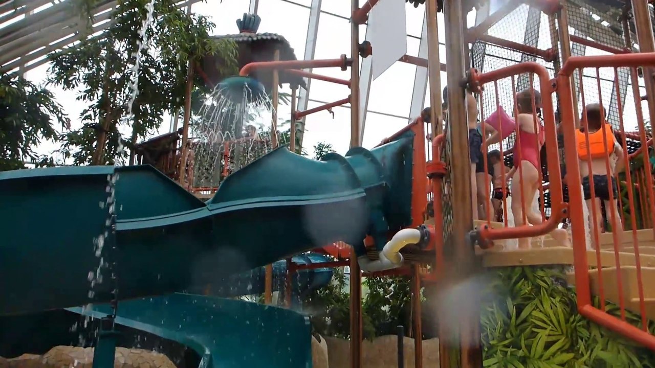 Center Parcs Les Trois Forêts Hattigny - Water Play House offene Rutsche Onride
