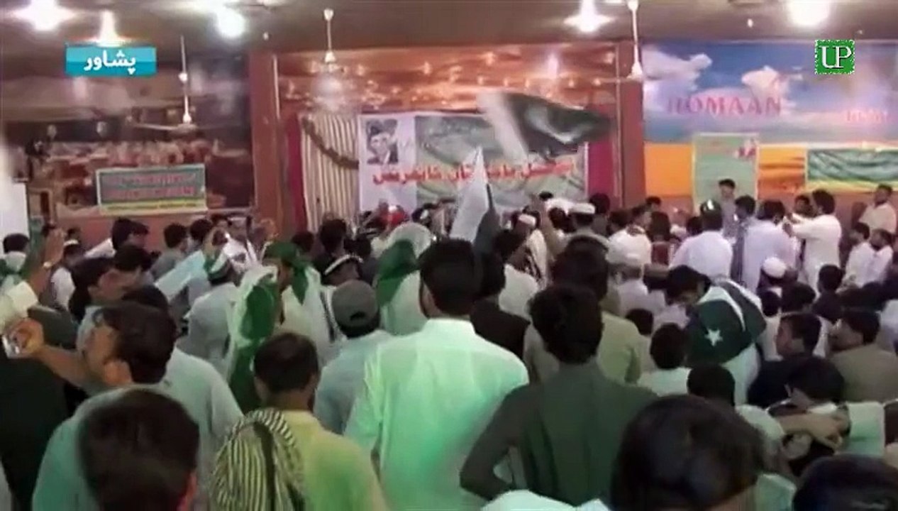 Former ISI Chief Hamid Gul falls ill while delivering speech !