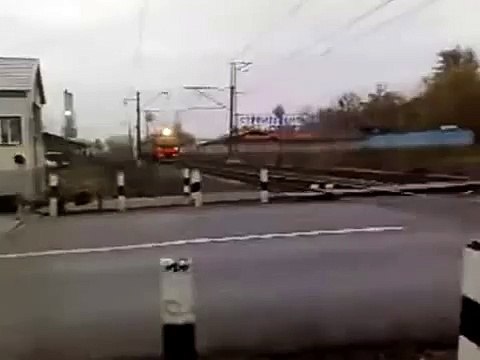 Гопники остановили поезд