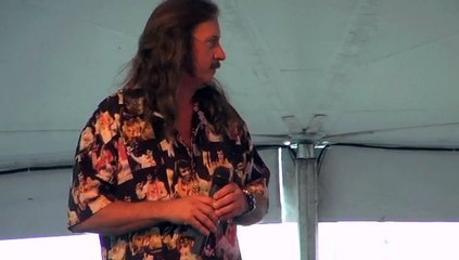 Steve Diltz sings Find Out What's Happening' Elvis Week 2008