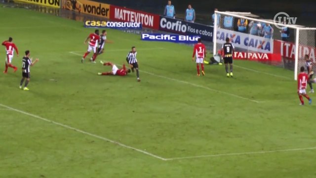 Relembre atuação de destaque de Pimpão pelo Botafogo em 2015