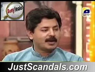 Sanam Marvi Abusing On Live TV