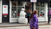 Scary Snowman Halloween Scare Prank 2014