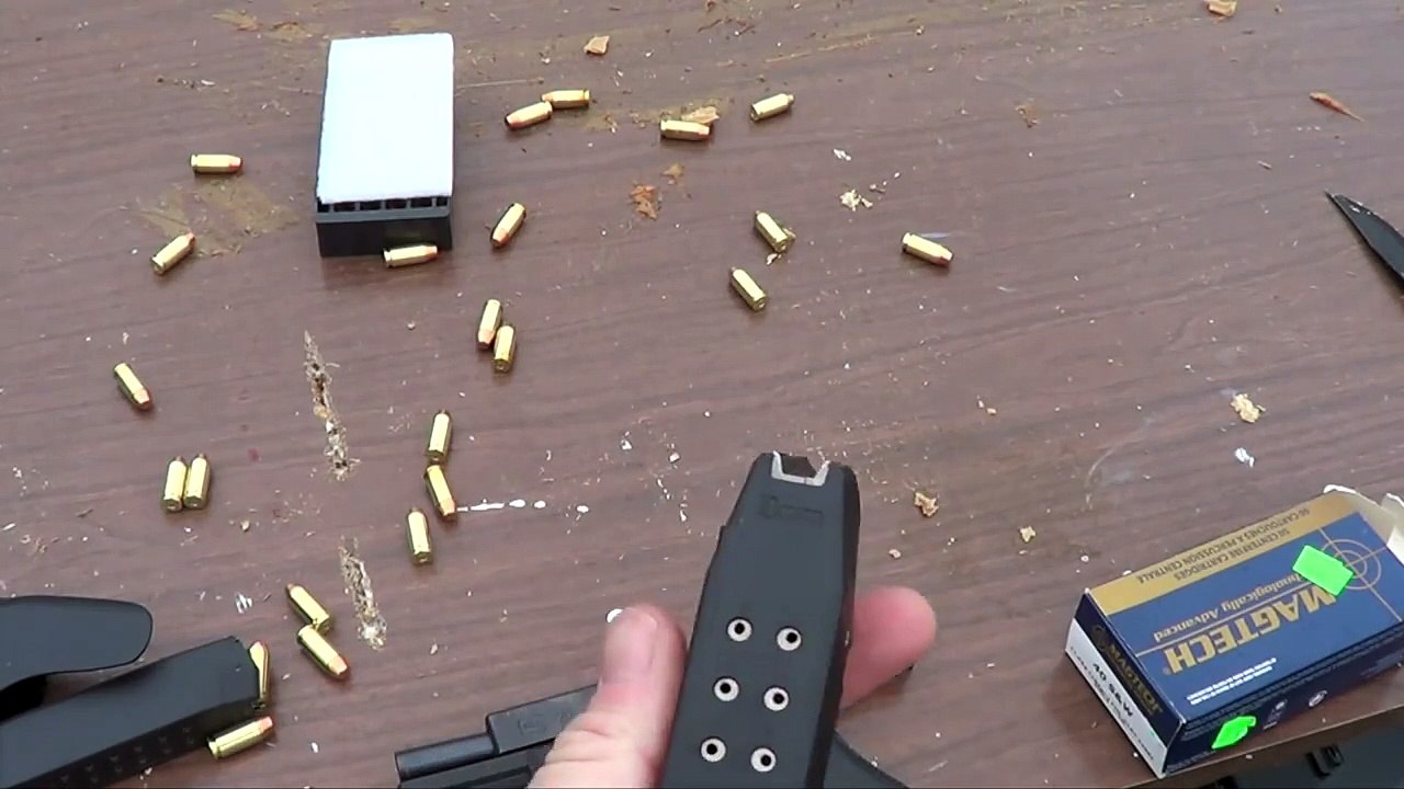 40 S&W in a 10mm Glock 20  - Wrong Caliber Pistol Shooting