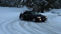 スバルとBMWが雪道でドリフトしまくる【SUBARU&BMW Snow Drifting】