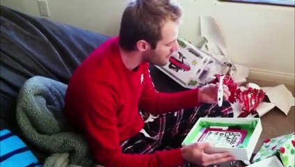 Ces hommes apprennent qu'ils vont devenir papa