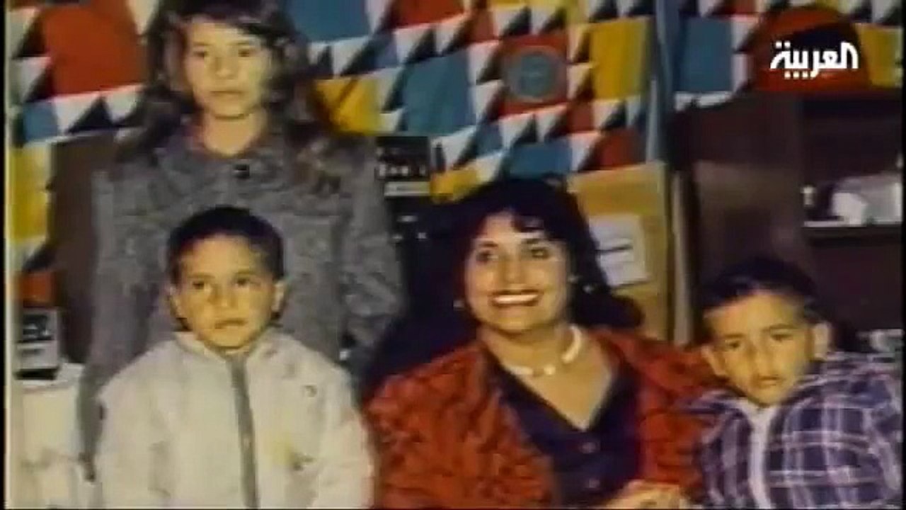 العربية: نبذة عن حياة العقيد معمر القذافي