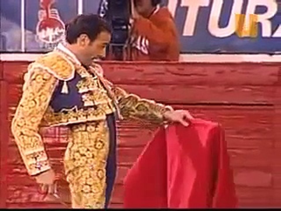 Enrique Ponce con Muchacho de Campo Real