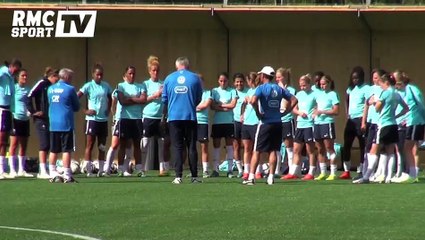 Mondial : les Bleues au pied de la face nord