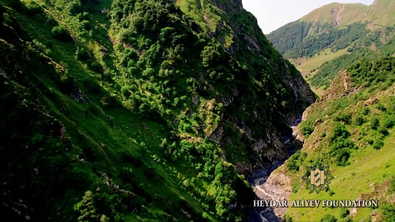 Welcome to Azerbaijan - Land of Flame. English version HD