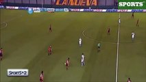 Tata Martino, empujado y expulsado por el árbitro | Tata Martino, pushed and sent off by referee