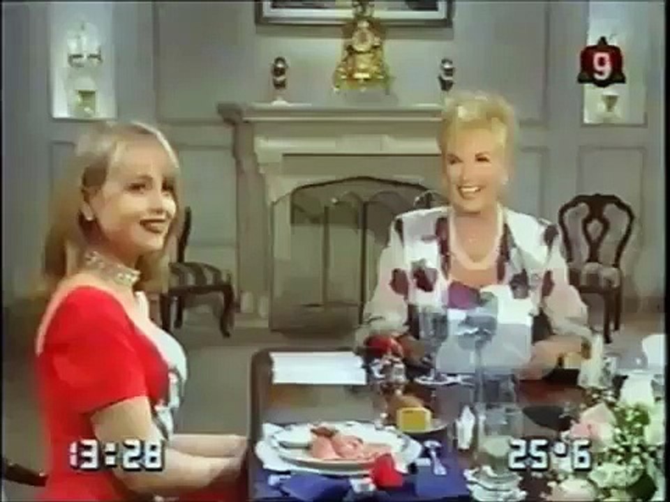 Gaby Spanic interpretando Paola e Paulina