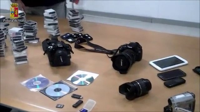 Roma - maxi operazione contro sfruttamento minori, 17 arresti