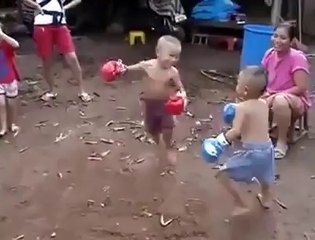 Funny Kids Thai Boxing