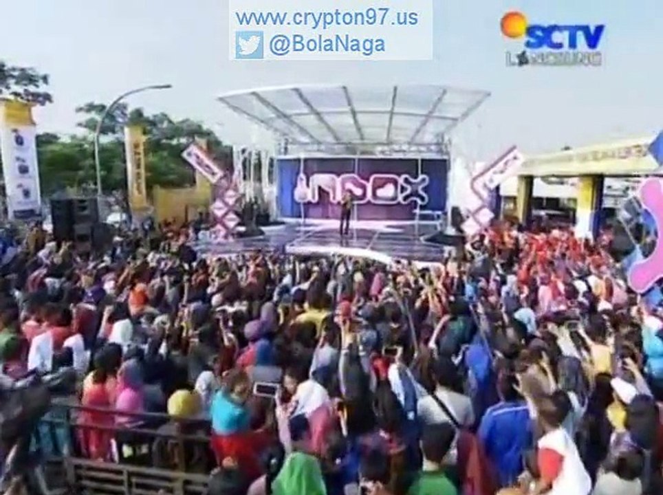 Hanyalah Kepada-Mu - Aliando Syarief INBOX Courts Megastore Bekasi 21/06/2015
