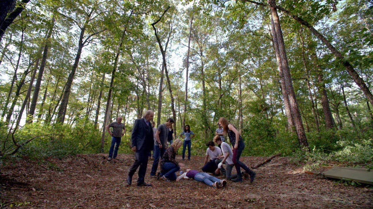 Under the Dome S3E4 : The Collective Online Free