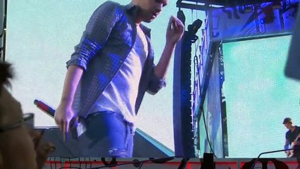 One Direction - No Control (Live in Brussels, Belgium - On The Road Again Tour HD, Stadium)