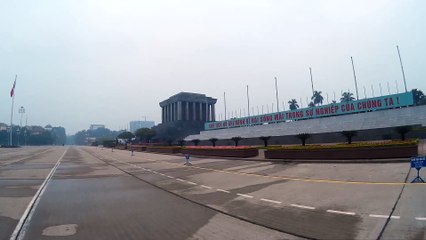 Ho Chi Minh Mausoleum - Dương Châu Hair Art